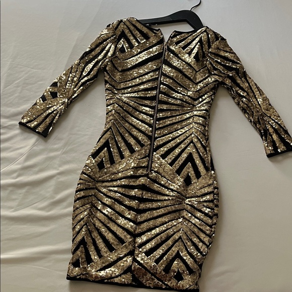 black long sleeve dress velvet Black velvet dress with crystal embellishments main image 0